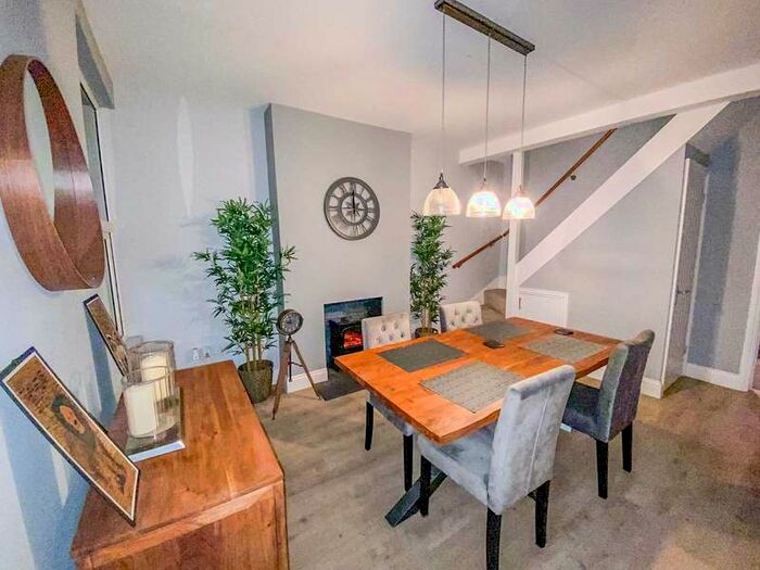 2 Bedroom House To Rent In Castle Road, Kirby Muxloe, Leicester, LE9