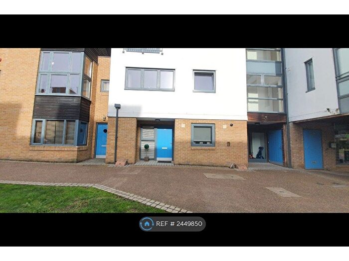 1 Bedroom Flat To Rent In The Chase, Newhall, Harlow, CM17