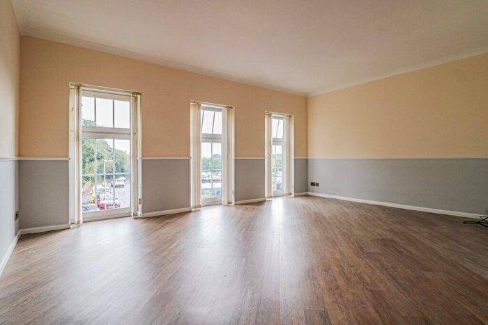 1 Bedroom Flat To Rent In Georges Walk, Sandbach, CW11