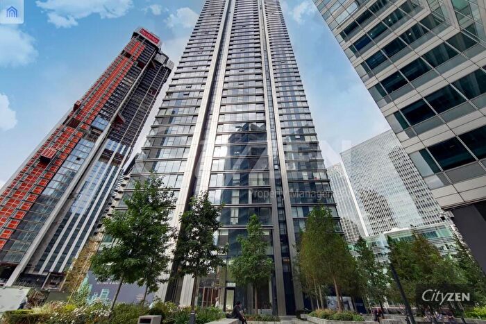 1 Bedroom Flat To Rent In Hampton Tower, Marsh Wall, London, E14
