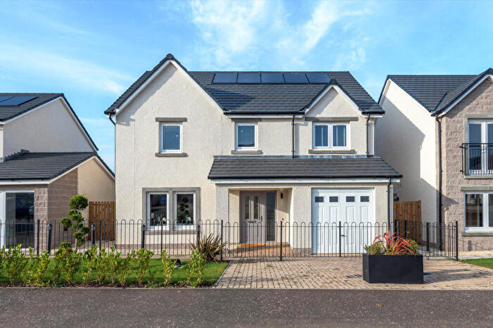 5 Bedroom Detached House For Sale In Dreepy Burn Drive, Midlothian, EH37