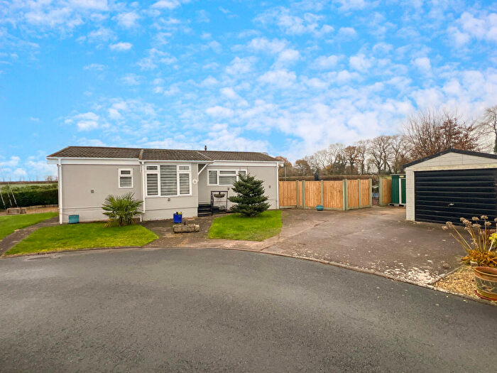 2 Bedroom Park Home For Sale In Green Lane Park, Breinton, Hereford, HR4