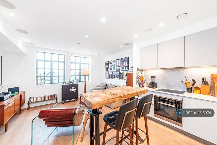 1 Bedroom Flat To Rent In Highgate Road, London, NW5