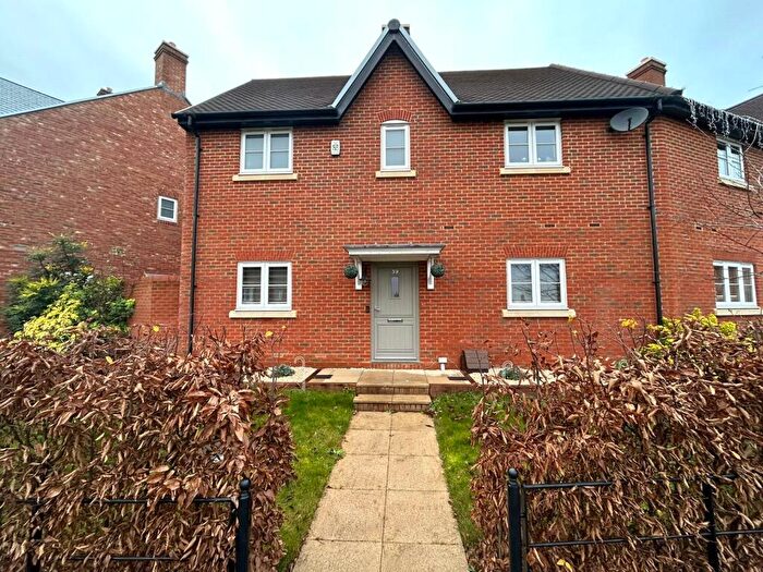 3 Bedroom Terraced House To Rent In Meadowsweet Lane, Warfield, Berkshire, RG42