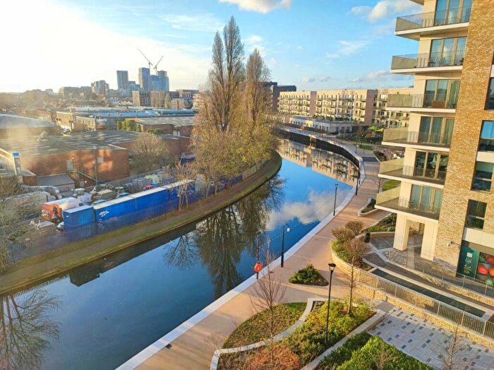 2 Bedroom Flat To Rent In Wembley, Wembley, HA0