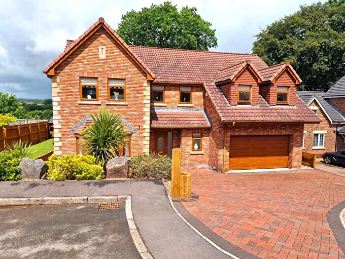 5 Bedroom Detached House For Sale In Friar's Mead, Pentwyn-mawr, Caerphilly County Borough, NP11