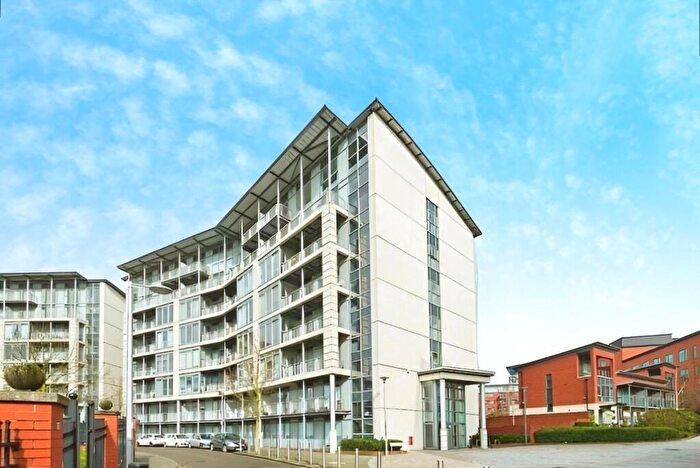 1 Bedroom Apartment To Rent In Langley Walk, B15