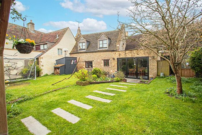 2 Bedroom Terraced House For Sale In , Chapel Knapp Gastard, SN13