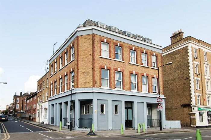 2 Bedroom Apartment To Rent In The Sporting Life Building, Bethnal Green, E2