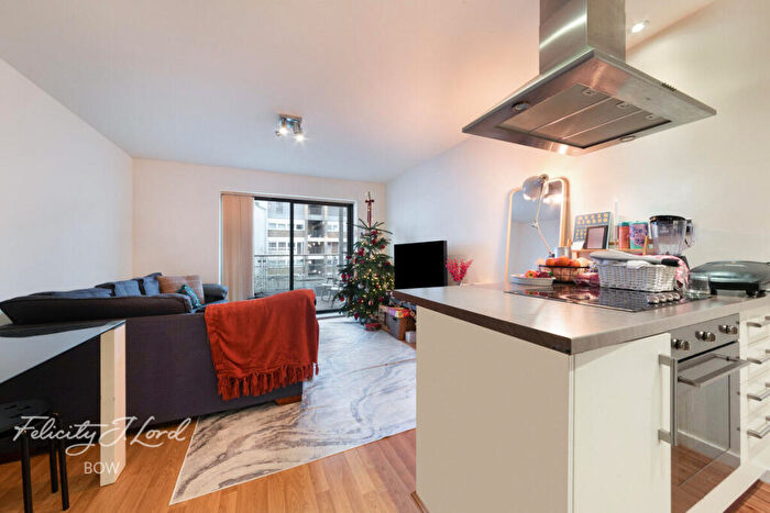 1 Bedroom Flat For Sale In Rushton Walk, London, E3