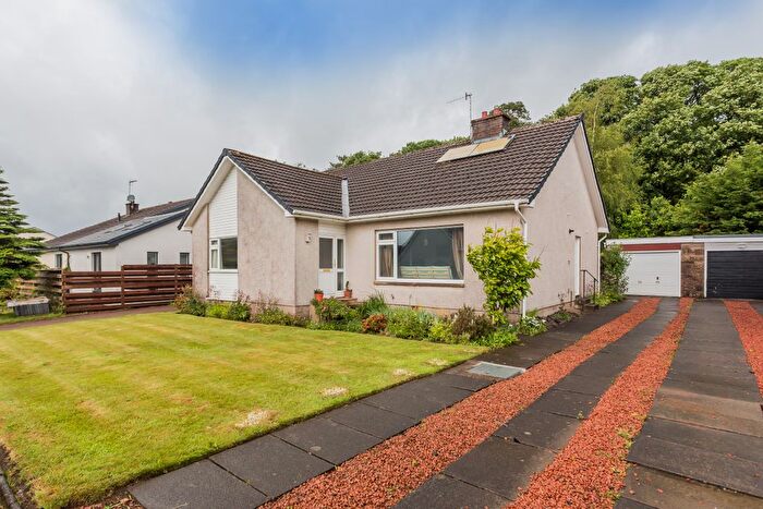 3 Bedroom Bungalow For Sale In Beauly Crescent, Kilmacolm, PA13