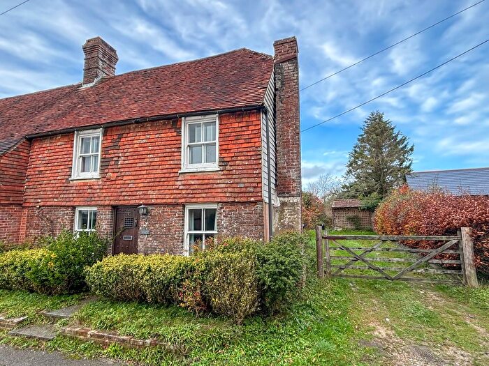 3 Bedroom Semi-detached House For Sale In Dallington, TN21