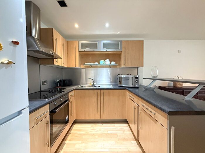 3 Bedroom Flat To Rent In , Pickford Street, Ancoats, Manchester, M4