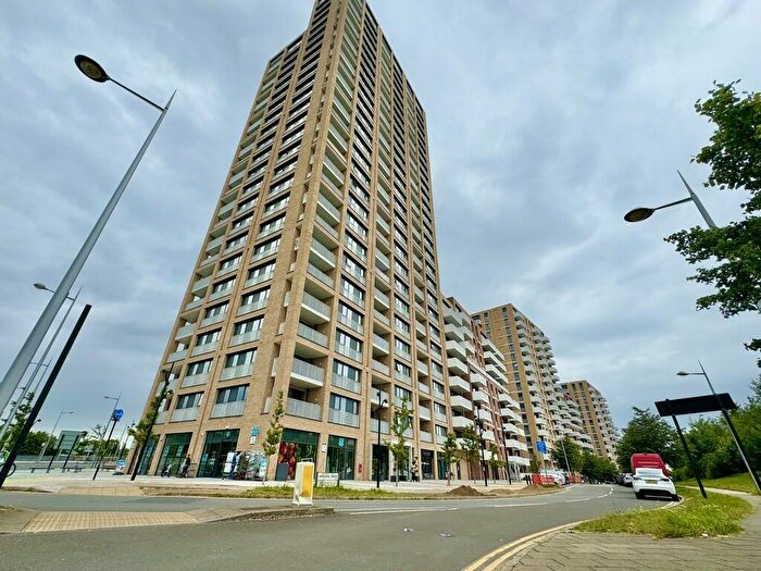 2 Bedroom Apartment To Rent In Baronet House, Lakeside Drive, London, NW10