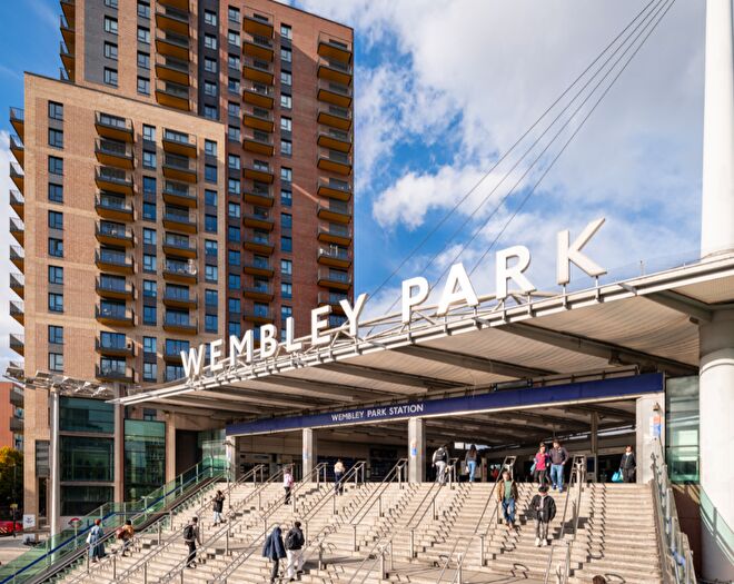 1 Bedroom Flat For Sale In Brook Avenue, Wembley, HA9