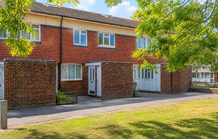 5 Bedroom Terraced House For Sale In Daimler Way, Wallington, SM6