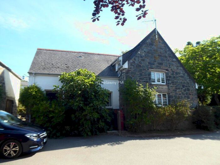 2 Bedroom Cottage To Rent In St. Martin, Helston, TR12