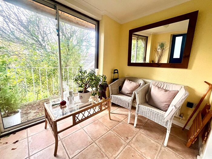 2 Bedroom Detached Bungalow For Sale In Balingdon Lane, Linton, Cambridge, CB21