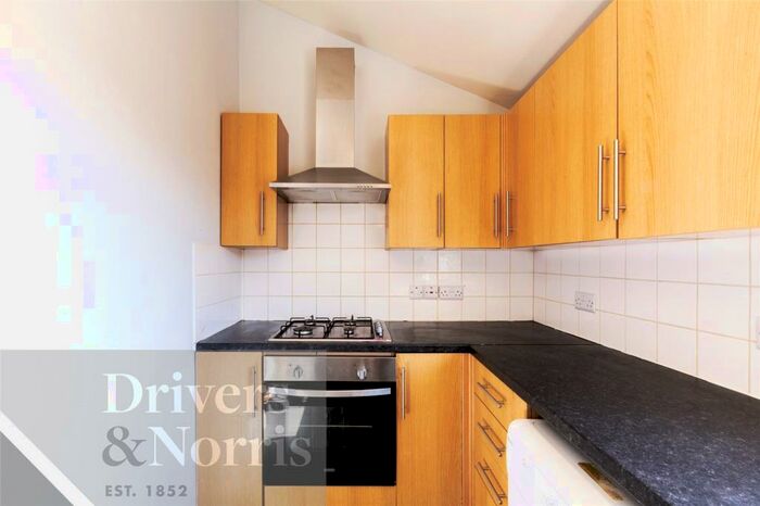1 Bedroom Apartment To Rent In Mount View Road, Crouch Hill, London, N4