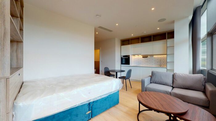 Studio To Rent In Station Road, Addlestone, KT15