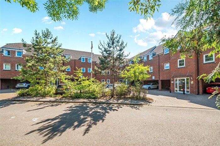 2 Bedroom Flat For Sale In Claycorn Court, Station Way, Esher, KT10