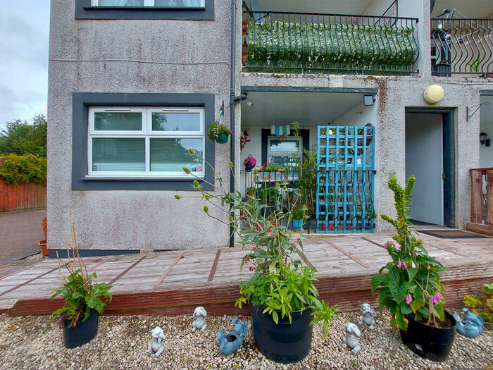 2 Bedroom Flat For Sale In Carpenters Row, Fenwick, Kilmarnock, KA3