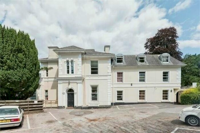 2 Bedroom Flat To Rent In Higher Erith Road, Wellswood, Torquay, Devon., TQ1