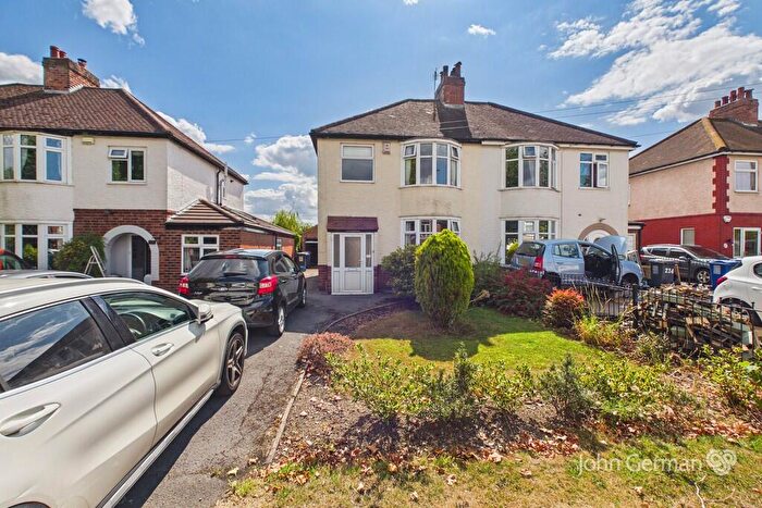 3 Bedroom Semi-Detached House For Sale In Henhurst Hill, Burton-on-Trent, DE13