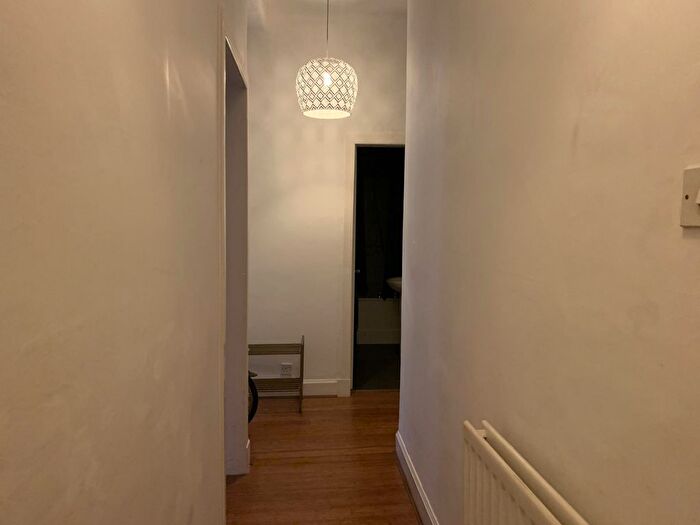1 Bedroom Flat To Rent In Dalgety Road, Edinburgh, EH7