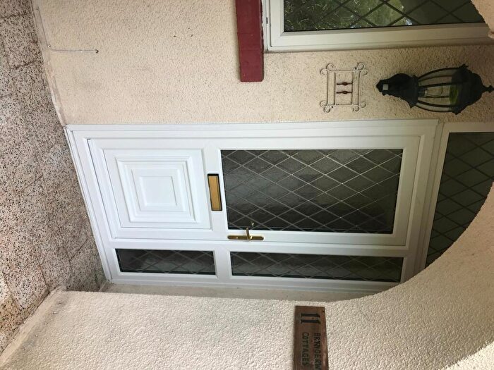 3 Bedroom Terraced House To Rent In Bryngerwn Cottages, Caerphilly Road, Treharris, CF46