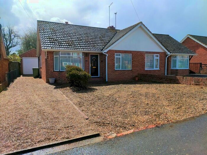 2 Bedroom Bungalow To Rent In Orchard Way, Harwell, Didcot, Oxfordshire, OX11