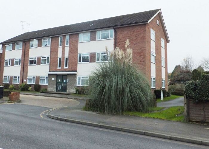 Studio To Rent In London Road, Riverhead, TN13