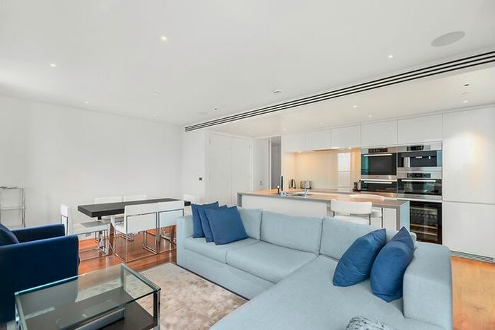 2 Bedroom Flat To Rent In Moor Lane, London, EC2Y