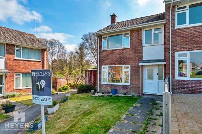 3 Bedroom End Of Terrace House For Sale In Syward Close, Dorchester, DT1