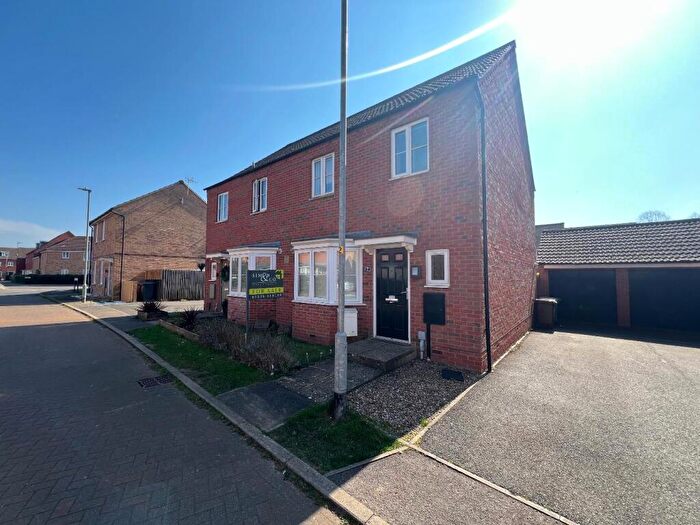3 Bedroom Semi-Detached House For Sale In Dewar Close, Corby, NN17