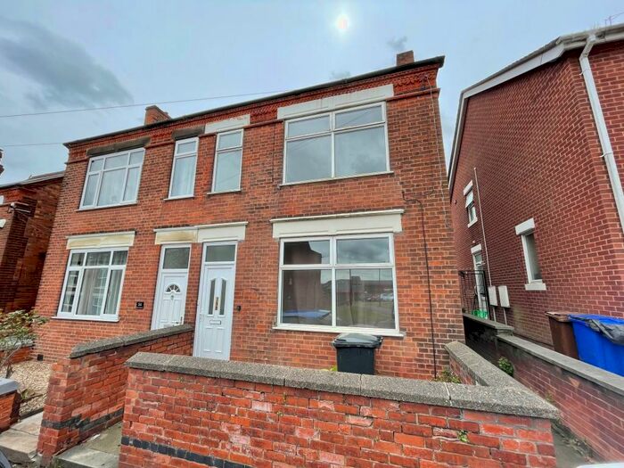 1 Bedroom Flat To Rent In East Street, Ilkeston, DE7