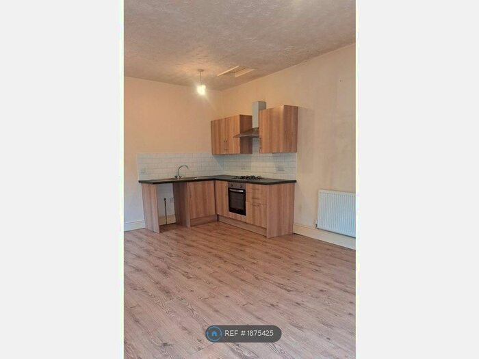 1 Bedroom Flat To Rent In Liverpool Road, Platt Bridge, Wigan, WN2