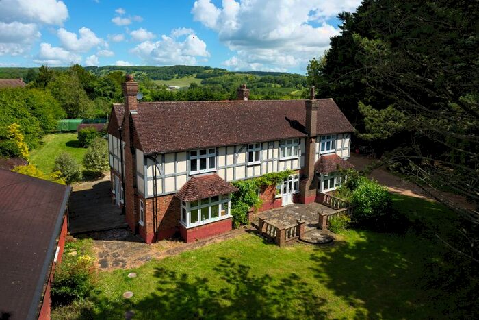 5 Bedroom Detached House For Sale In The Lees, Boughton Lees, Ashford, TN25