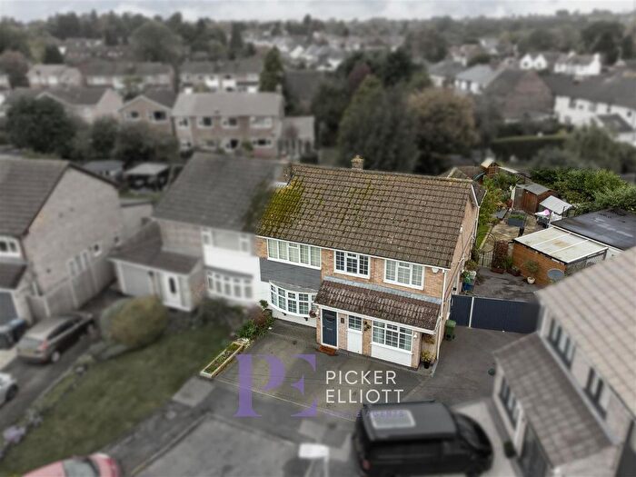 5 Bedroom Semi-Detached House For Sale In Marlborough Close, Burbage, Hinckley, LE10