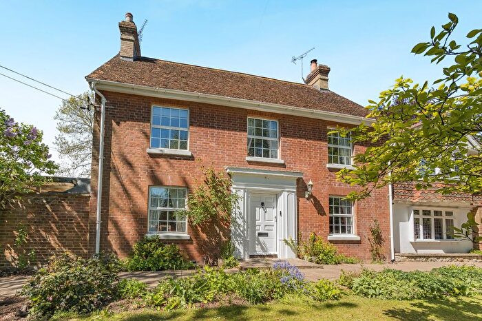 6 Bedroom Town House For Sale In The Forstal, Mersham, Kent, TN25
