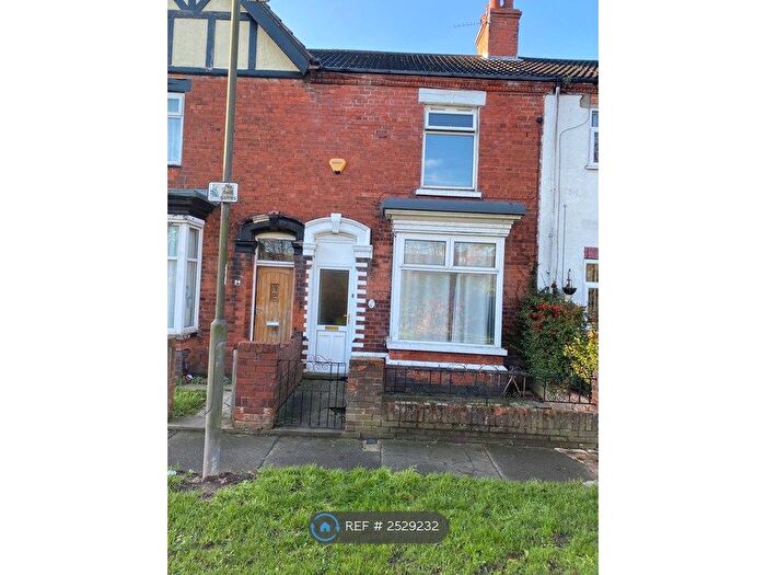 3 Bedroom Terraced House To Rent In Highfield Avenue, Grimsby, DN32