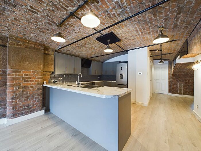2 Bedroom Flat To Rent In Waterloo Warehouse, City Centre, Liverpool, L3