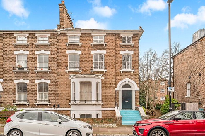 2 Bedroom Flat For Sale In Bartholomew Road, Kentish Town, NW5
