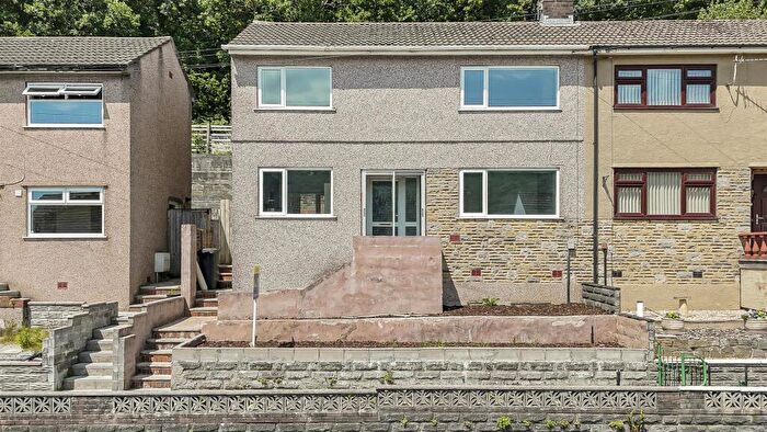 3 Bedroom Semi-Detached House For Sale In Shelone Road, Neath, SA11