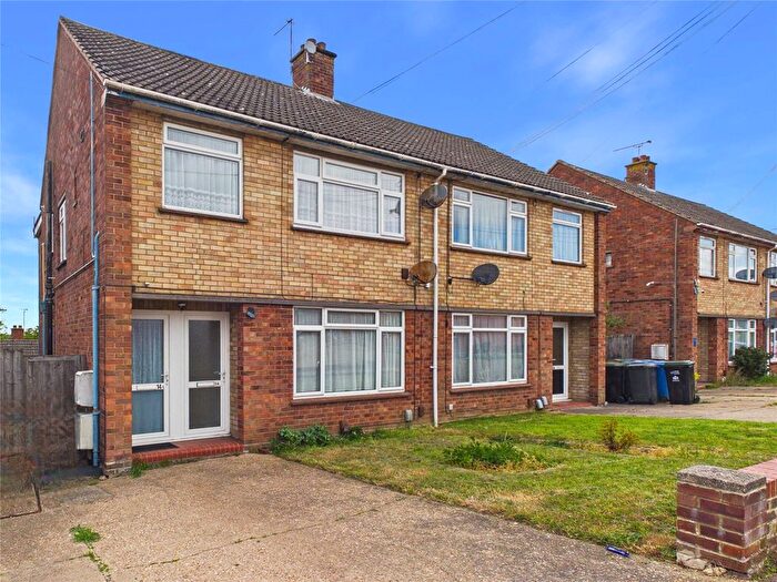 2 Bedroom Semi-Detached House For Sale In Dunlin Road, Ipswich, Suffolk, IP2