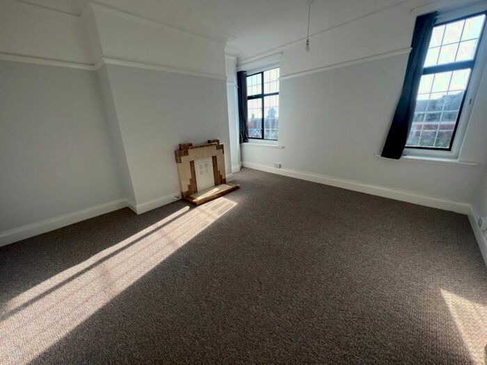 1 Bedroom Flat To Rent In Meads Street, Eastbourne, BN20