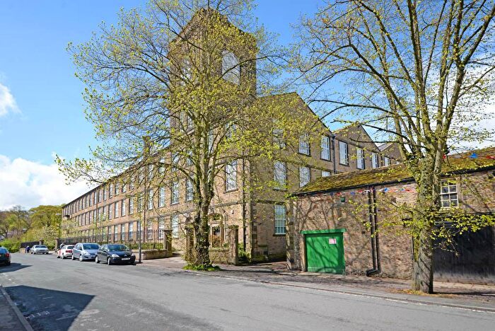 1 Bedroom Flat To Rent In Carleton Mill, Carleton, BD23