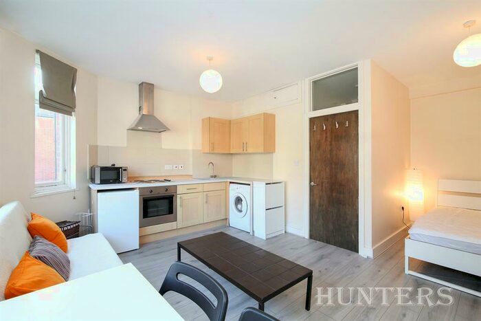 Studio To Rent In Knatchbull Road, London, SE5