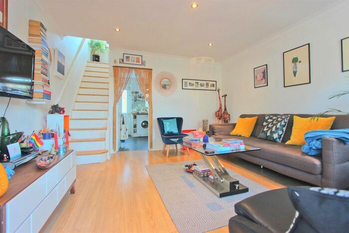 1 Bedroom Property To Rent In Field Road, Forest Gate, London, E7