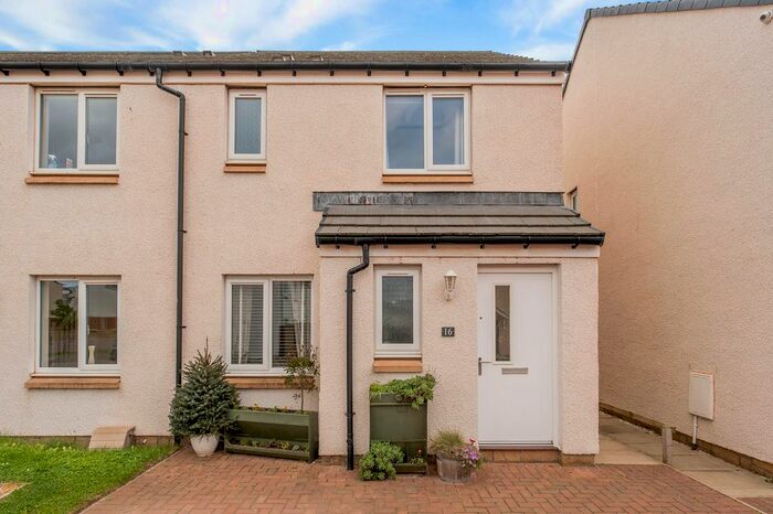 3 Bedroom End Of Terrace House For Sale In Lignieres Way, Dunbar, EH42